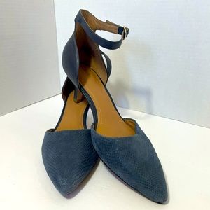Clarks Kitten Heel Pointed Toe Sz 10
